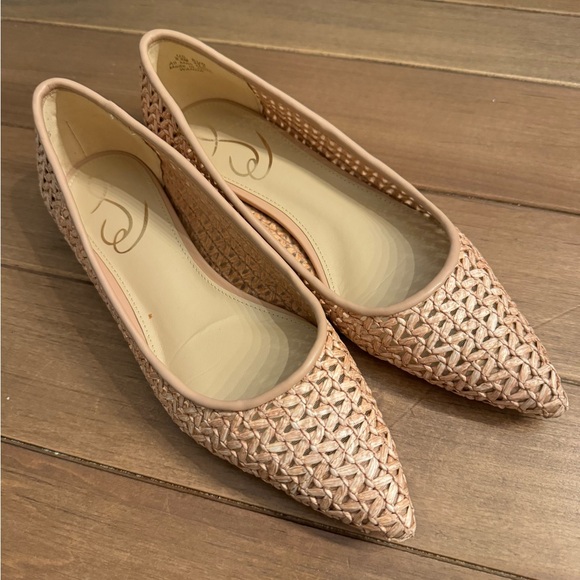 Sam Edelman Wanda Point Toe Flats - Picture 2 of 5